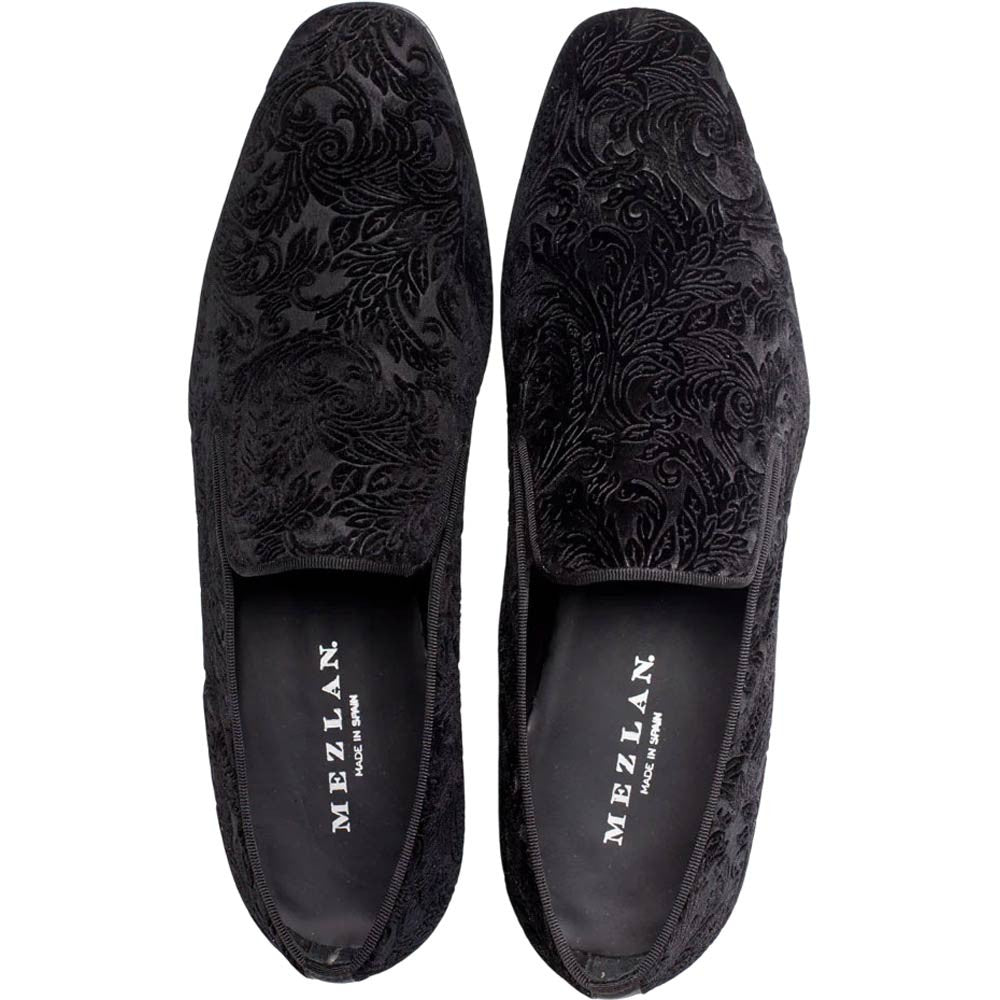 Mezlan Men's Travolta Embossed Velvet Evening Pump in Black