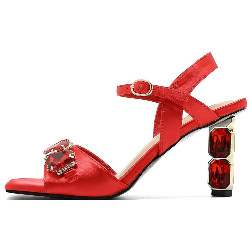 Lady Couture Delight 2.5" Sandal in Red