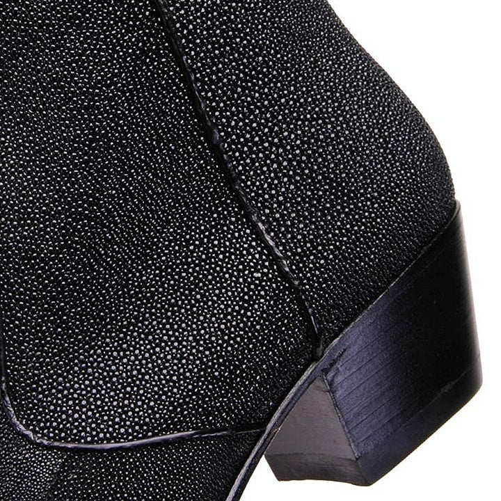Los Altos Black Genuine Stingray