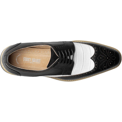 Stacy Adams Beaumont Wingtip Oxford in Black and White