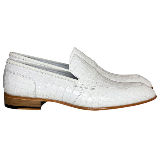 Corrente Men’s Crocodile Embossed White Almond Toe Loafer - shoeclassix.com